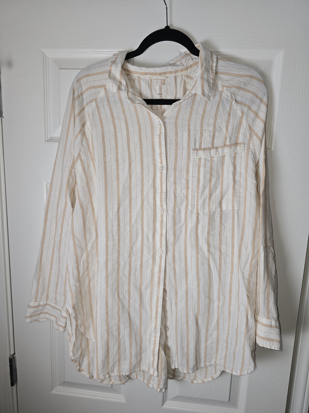Aerie Linen Blend White & Tan Striped Button-Up Shirt Size Large